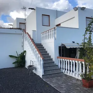 https://casa-luis-1.in-canary-islands.com