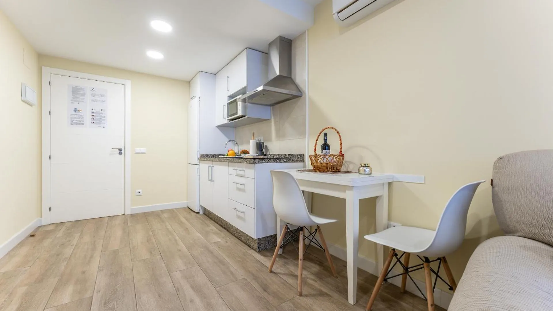 Malagasuite Bermeja City 0*, Malaga