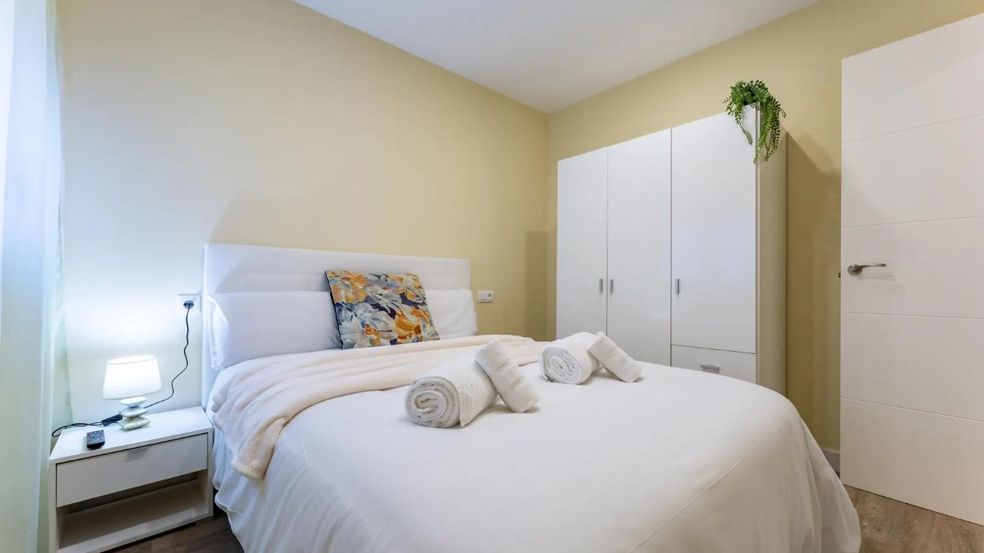Apartment Malagasuite Bermeja City Spain