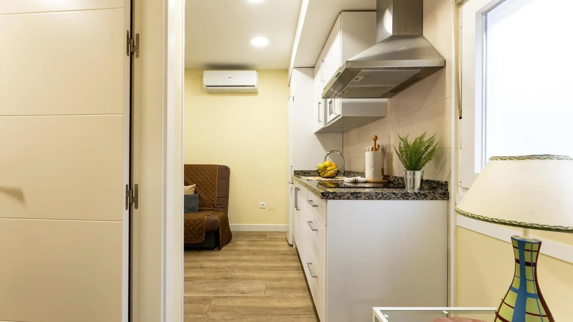Apartment Malagasuite Bermeja City