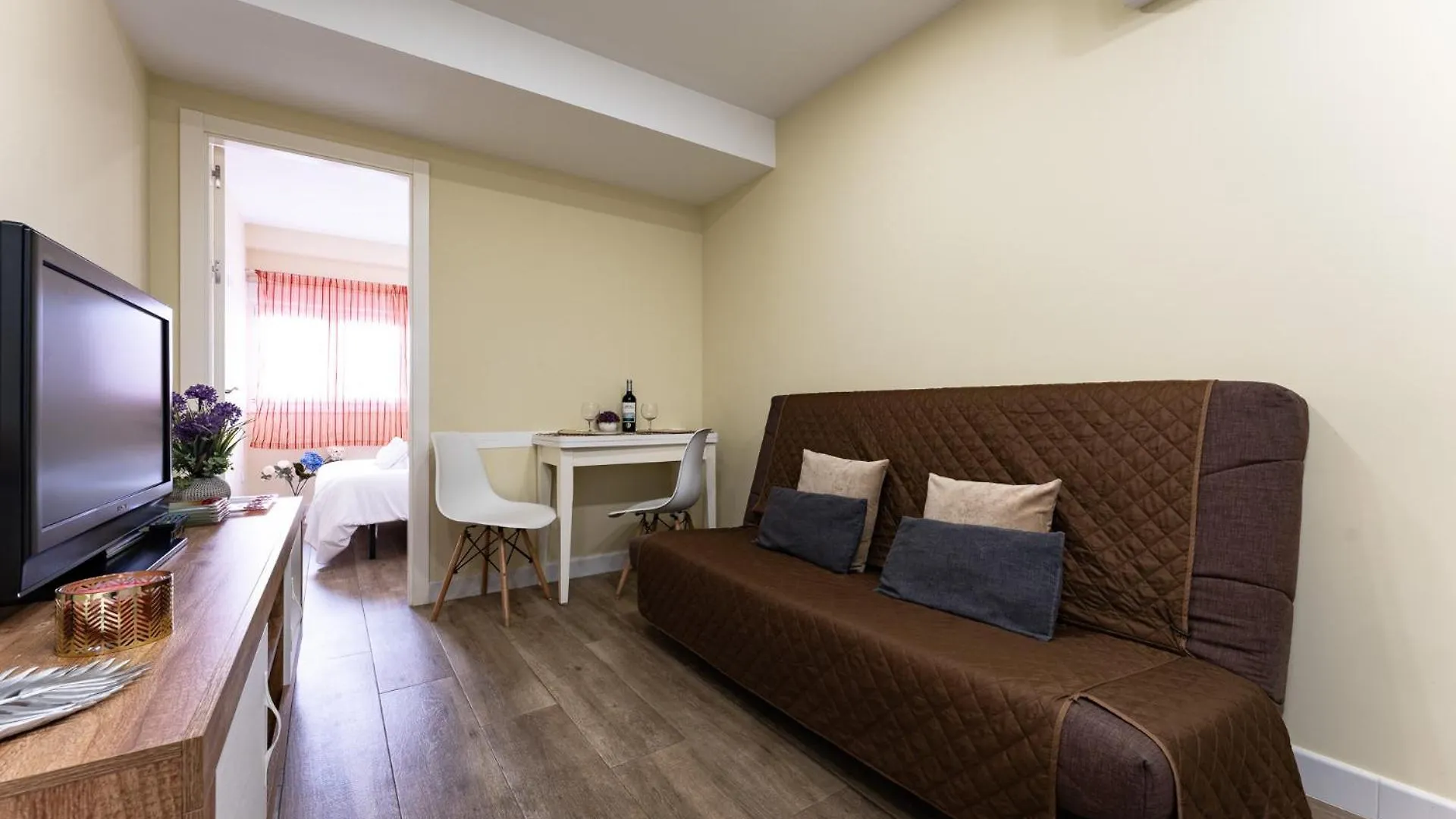 Malagasuite Bermeja City 0*, Málaga España